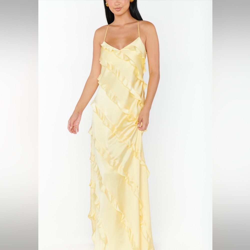 Romance ruffle dress